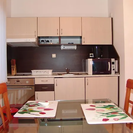 מלון דירות Apartcomplex Vista Del Mar 1 *