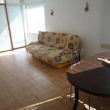 מלון דירות Apartcomplex Vista Del Mar 1 רבדה